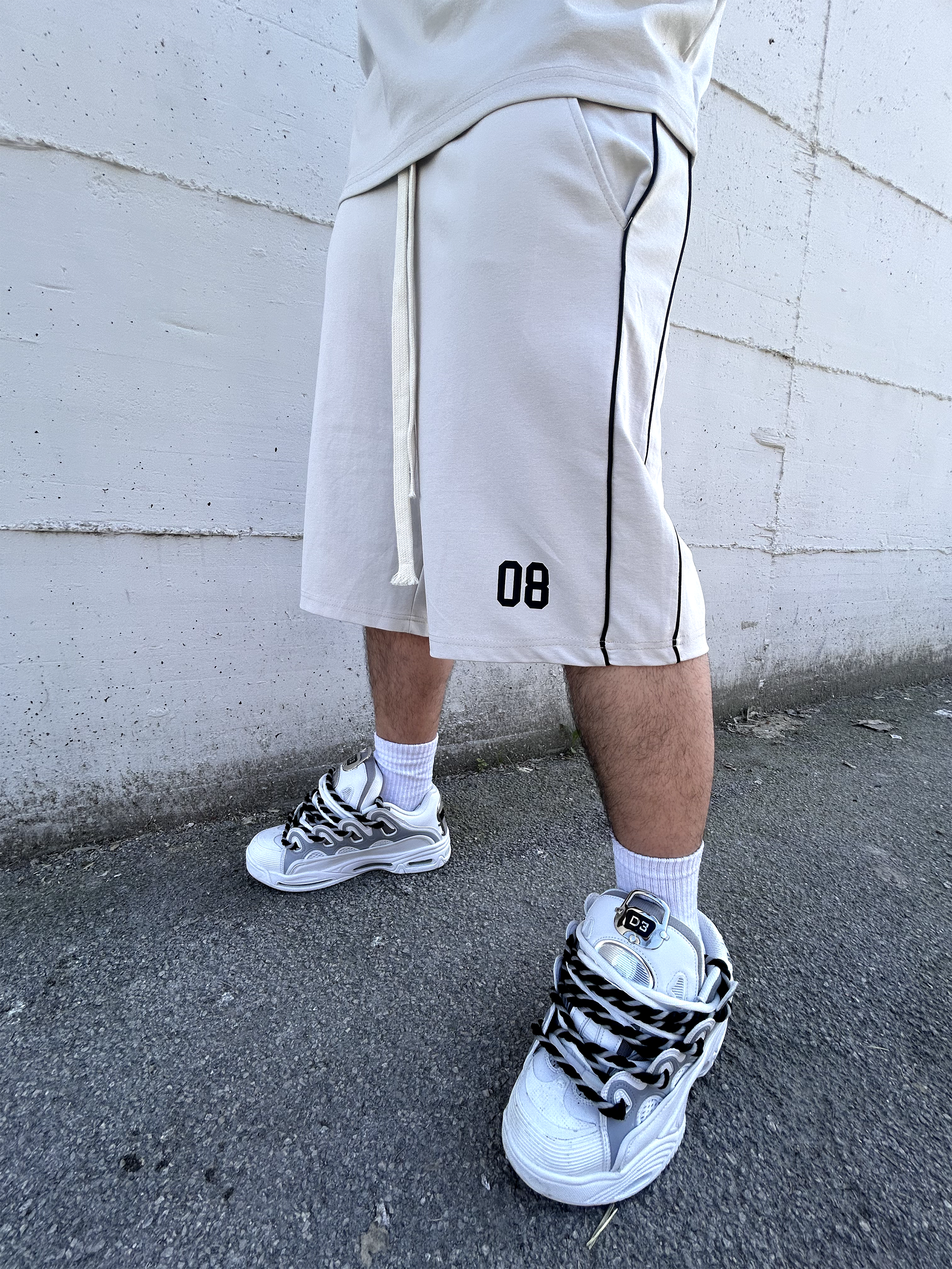 "08" Set gray